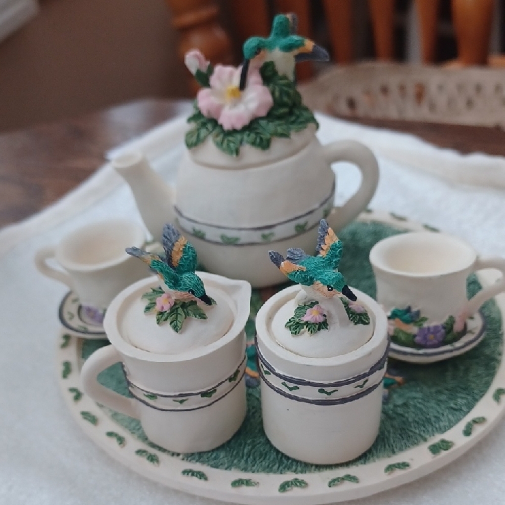 Floral Hummingbird Tea Set Miniture Tea Set Resin